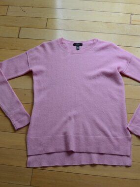 Aqua 100% cashmere sweater size S